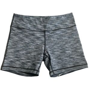 IAB MFG‎ Women’s 8 Black Gray Striped Compression Shorts High Rise Workout